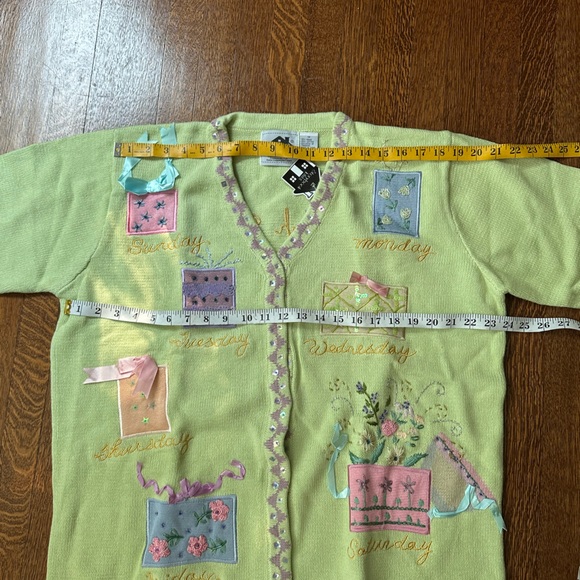 STORYBOOK KNITS - EACH DAY - Picture 4 of 16